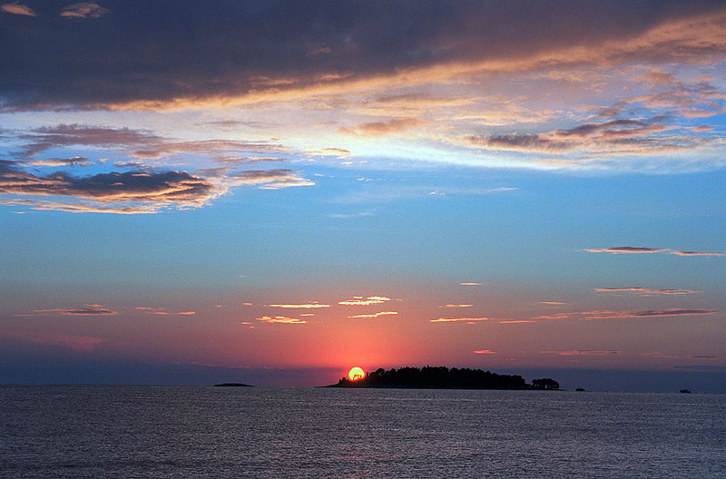 7438_35.jpg